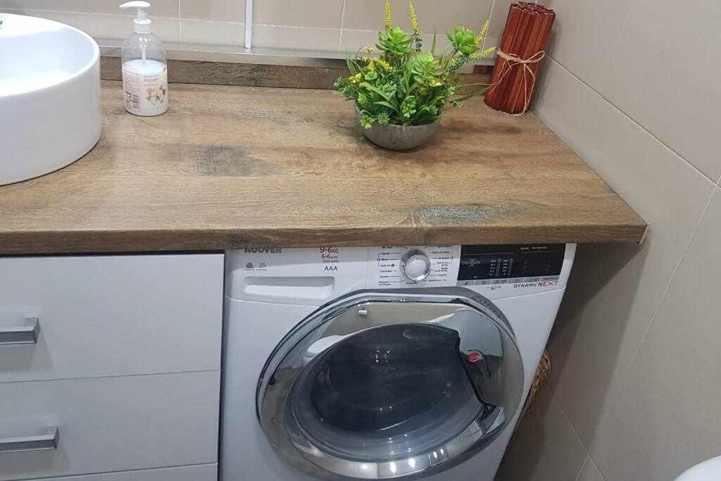 Jardines Del Murmullo Μαδρίτη Εξωτερικό φωτογραφία